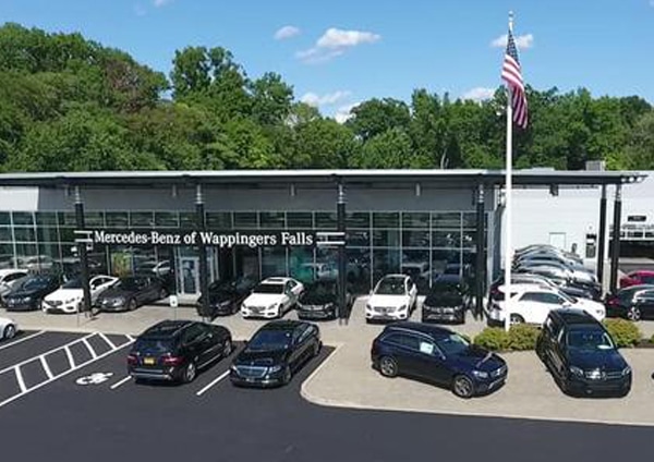 Mercedes-Benz-of-Wappinger-Falls-_Chris-Plant2